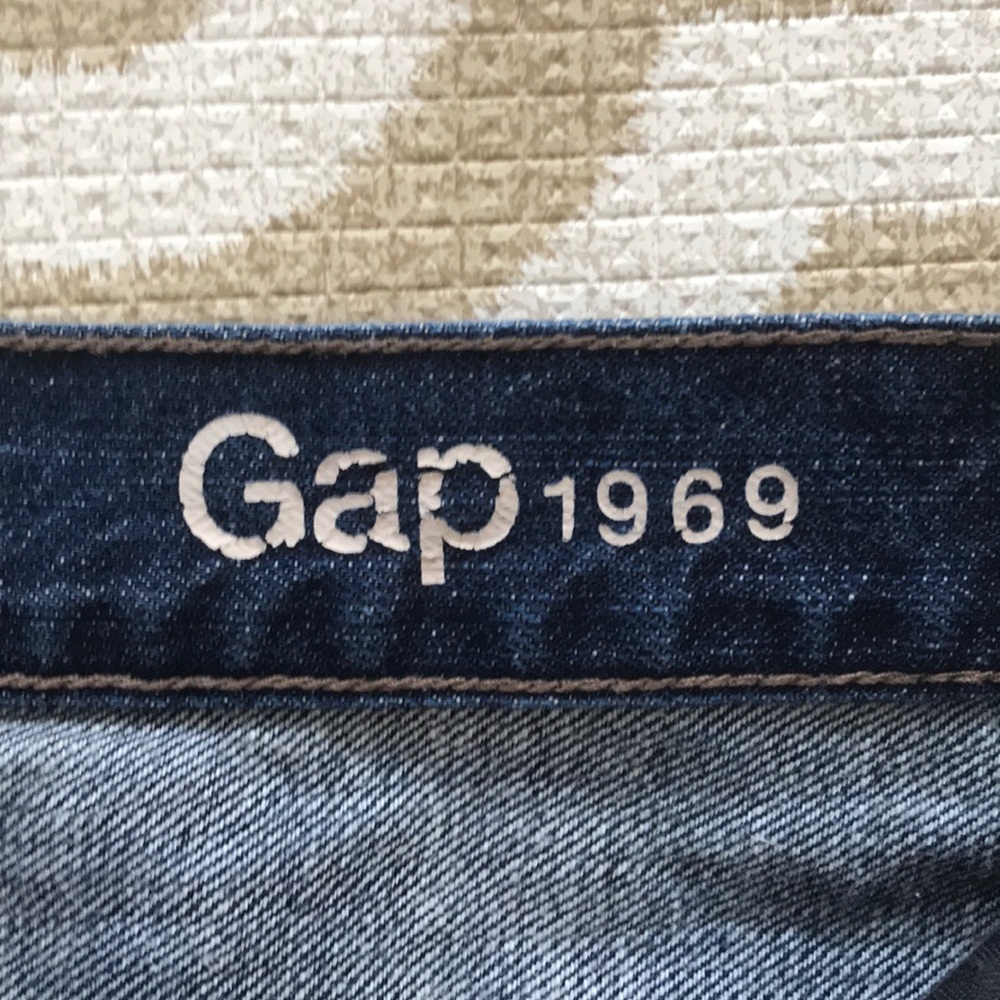 Gap 1969 sexy boyfriend shorts - Picture 4 of 6